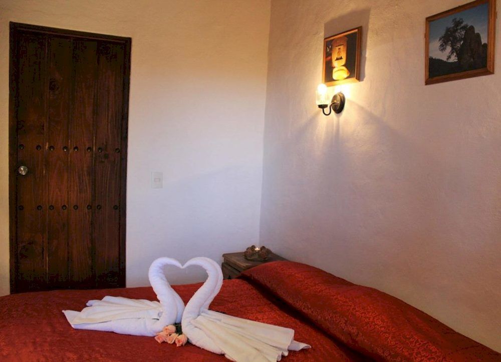 Hotel Bugamvillas טפאלפה מראה חיצוני תמונה