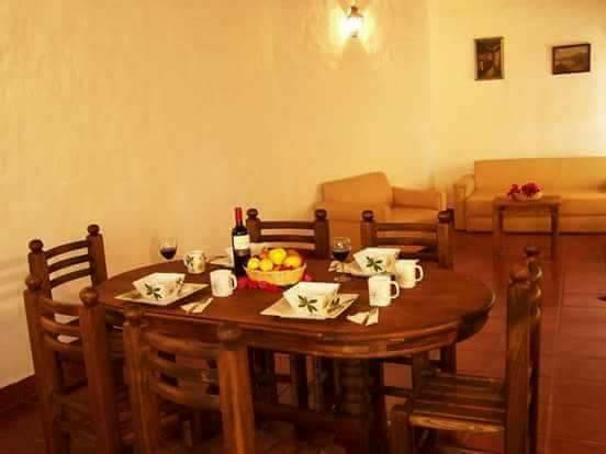 Hotel Bugamvillas טפאלפה מראה חיצוני תמונה